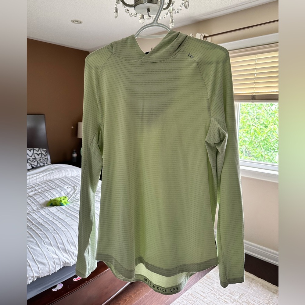 Lululemon training hoodie men